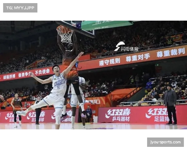 吉林队篮板保护能力偏弱 对阵上海被抢48个篮板 吉林队篮板保护能力偏弱 对阵上海被抢48个篮板
